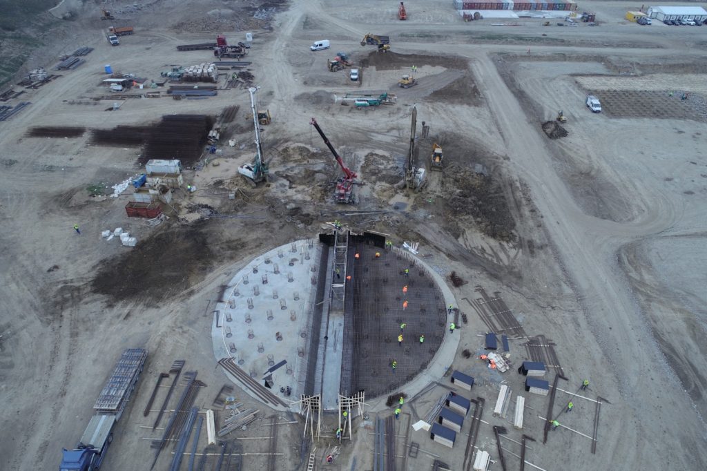 Omnia Europe, Phase 1