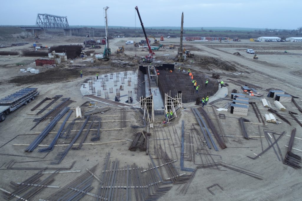 Omnia Europe, Phase 1